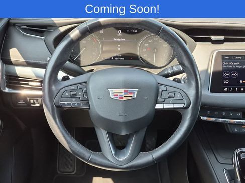 Used 2023 Cadillac XT4 Premium Luxury w/ Technology Package AWD/4WD image 23