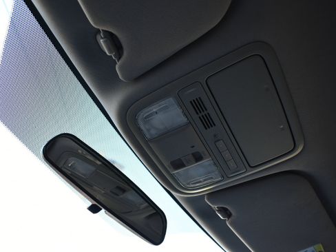 Used 2014 Honda Odyssey EX image 44