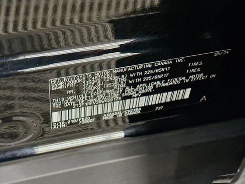 Used 2024 Toyota RAV4 LE image 12