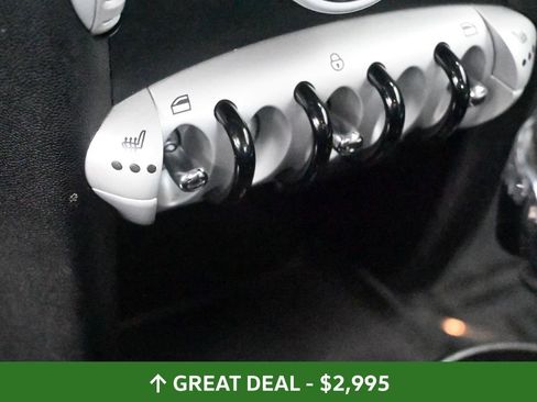 Used 2010 MINI Cooper Hardtop image 24