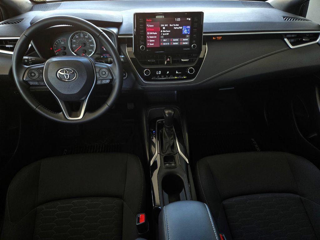 Used 2022 Toyota Corolla SE FWD image 15