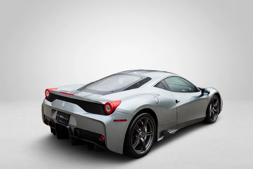 Used 2014 Ferrari 458 Speciale Coupe RWD image 2