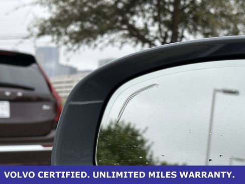 Certified 2023 Volvo XC60 B5 Ultimate image 12