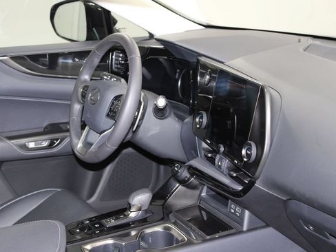 Used 2024 Lexus NX 250 FWD w/ Towing Package (2000 Lbs) image 31