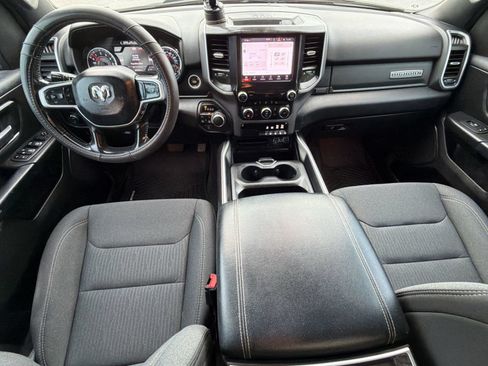 Used 2022 RAM 1500 Big Horn w/ Night Edition AWD/4WD image 16