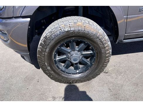 Used 2023 RAM 2500 Limited AWD/4WD image 10