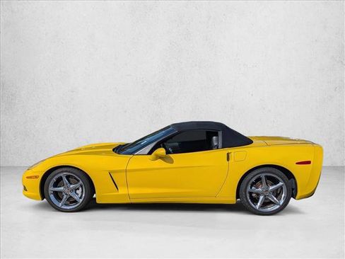 Used 2013 Chevrolet Corvette Convertible image 8