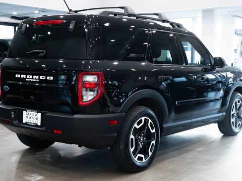 Used 2022 Ford Bronco Sport Outer Banks w/ Tech Package image 4