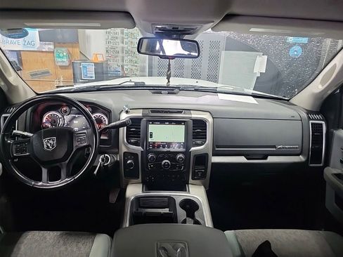 Used 2018 RAM 2500 Big Horn w/ Harvest Edition AWD/4WD image 3