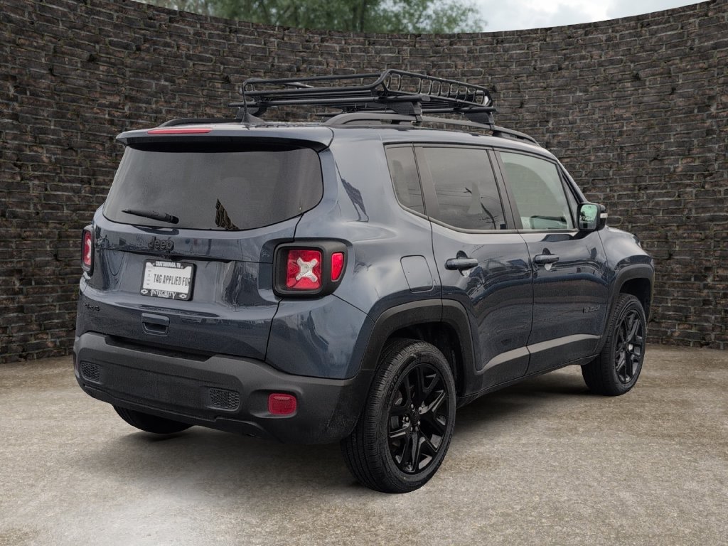 Used 2023 Jeep Renegade Altitude AWD/4WD image 7