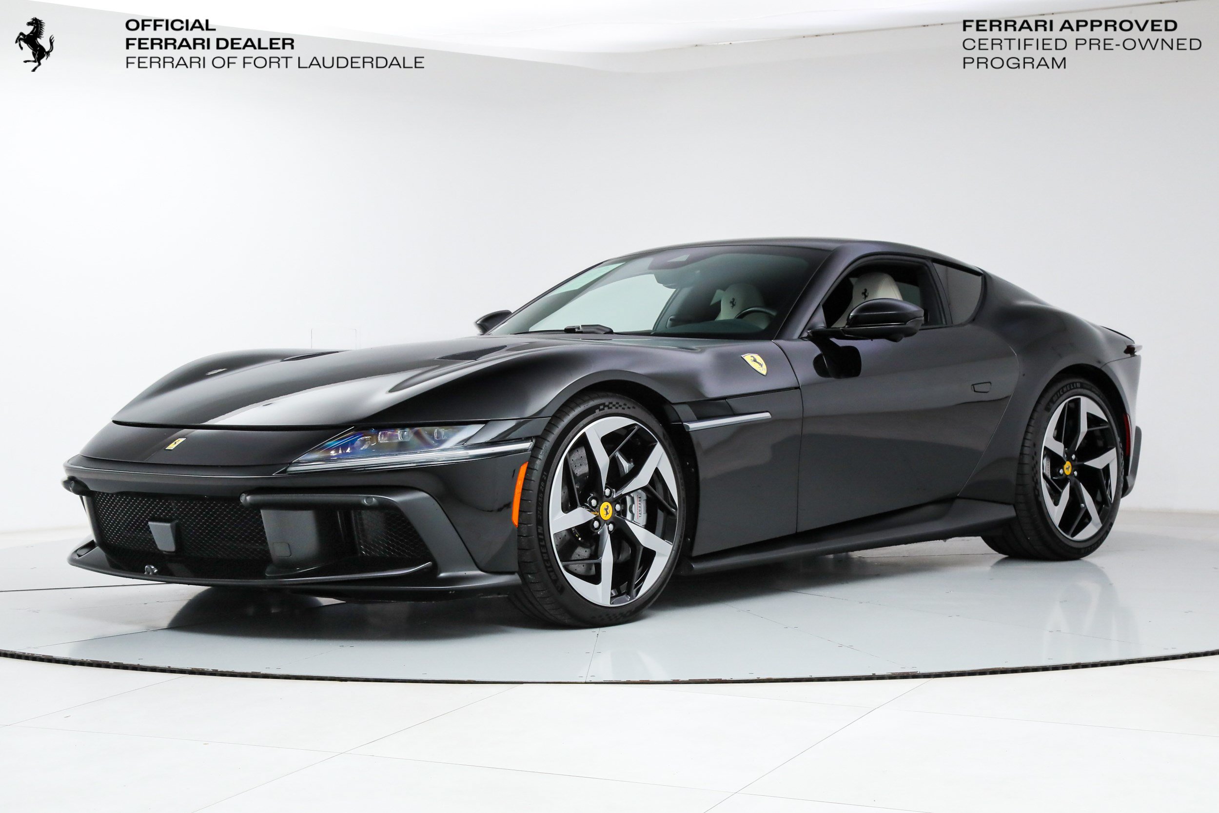 Certified 2025 Ferrari 12Cilindri RWD image 1