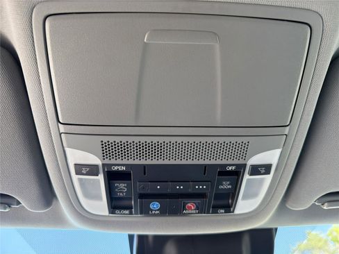 Used 2020 Acura MDX SH-AWD w/ Technology Package image 17