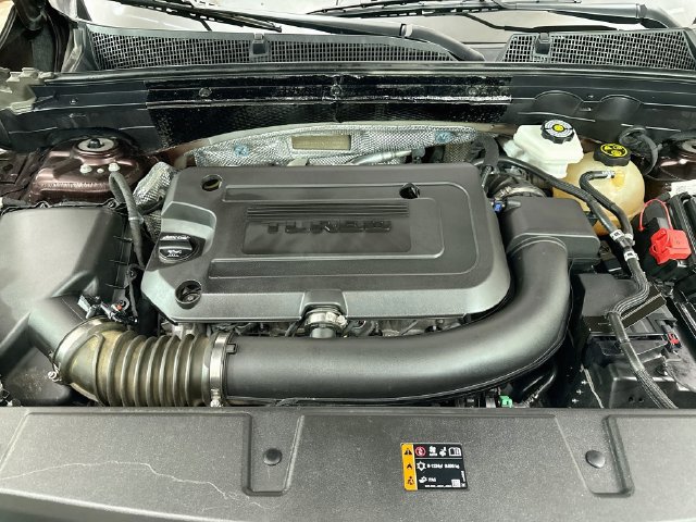 Used 2022 Buick Envision Avenir w/ Technology Package II FWD image 32