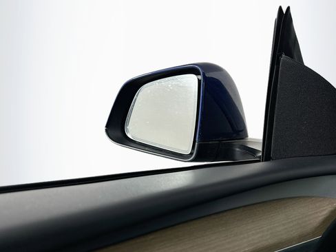 Used 2023 Tesla Model Y Long Range image 16