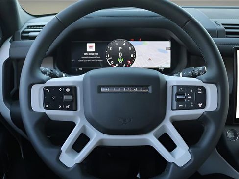 New 2026 Land Rover Defender 110 X-Dynamic SE image 15