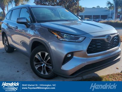 Used 2021 Toyota Highlander XLE