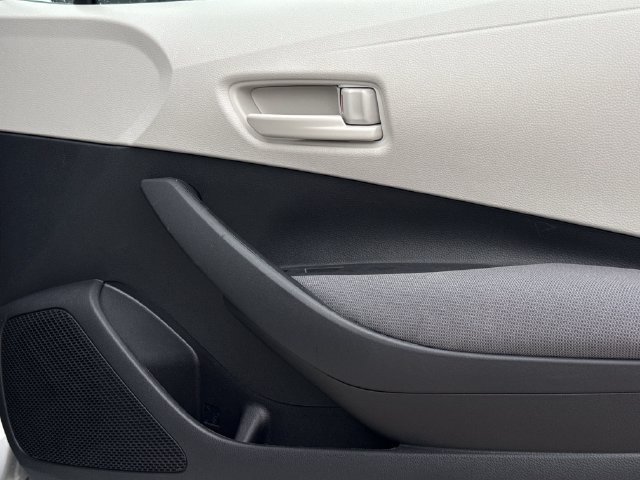 Used 2024 Toyota Corolla LE FWD image 28