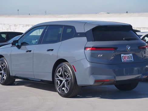 New 2026 BMW iX xDrive45 w/ Premium Package image 7