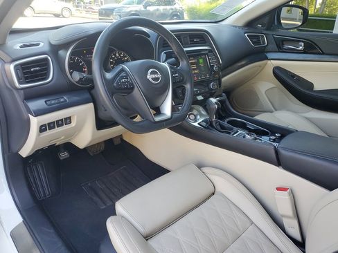 Certified 2023 Nissan Maxima Platinum w/ Sport Mat Group FWD image 19