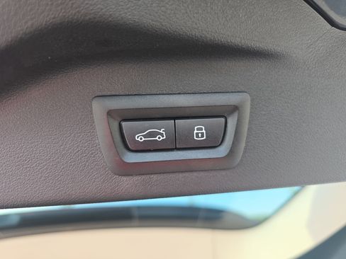 Used 2026 BMW X7 xDrive40i AWD/4WD image 14
