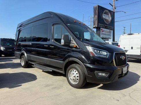 Used 2023 Ford Transit 350 XLT RWD image 1