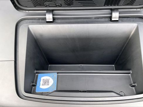 Used 2025 Volvo EX30 Ultra image 34