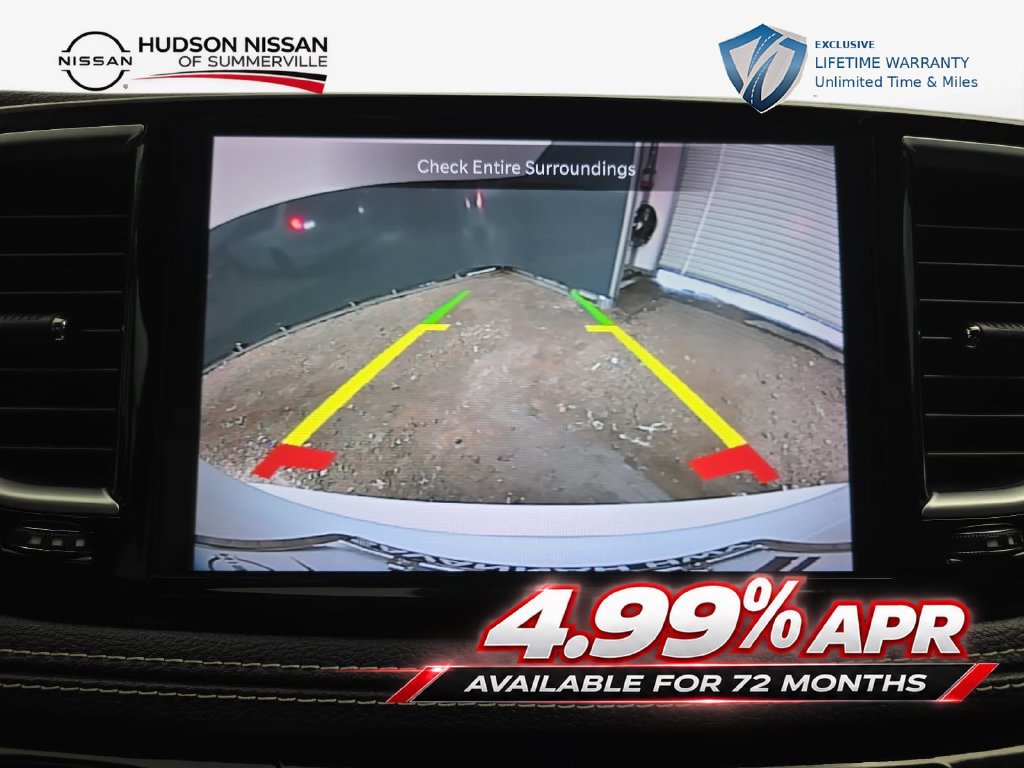 Used 2021 Chrysler Pacifica Limited w/ Uconnect Theater Family Group FWD image 24
