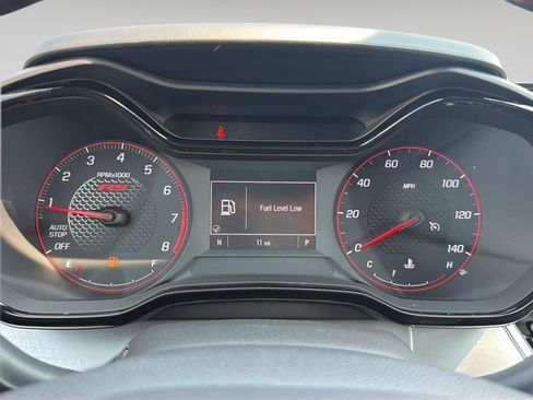 New 2026 Chevrolet Trax RS w/ Sunroof Package FWD image 19