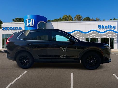 Used 2025 Honda CR-V Sport-L image 9