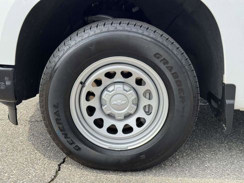 Used 2024 Chevrolet Silverado 1500 W/T w/ WT Value Package image 27