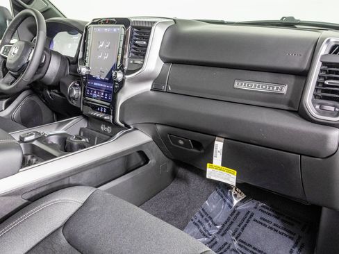 New 2026 RAM 1500 Big Horn AWD/4WD image 43