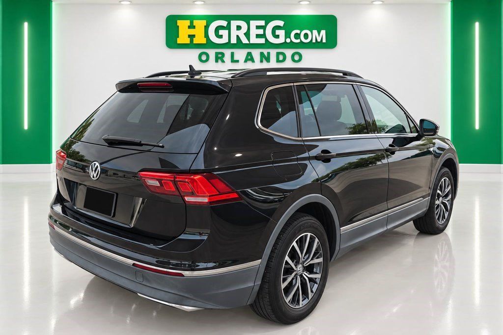 Used 2020 Volkswagen Tiguan SE FWD image 6