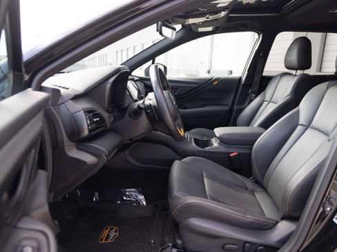 Used 2025 Subaru Outback Wilderness w/ Wilderness Package AWD/4WD image 15