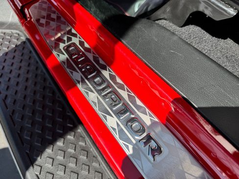 Used 2021 Jeep Gladiator Mojave w/ Uconnect 4C Nav & Sound Group image 35