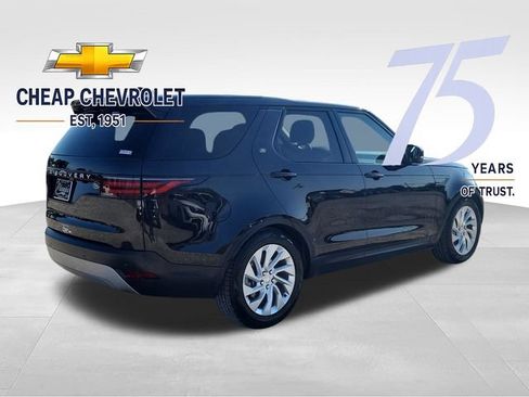 Used 2023 Land Rover Discovery S AWD/4WD image 5