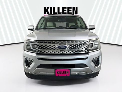 Used 2018 Ford Expedition Max Platinum RWD image 2