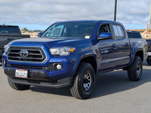 Used 2023 Toyota Tacoma SR image 11