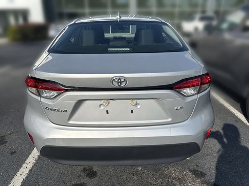 Used 2024 Toyota Corolla LE FWD image 4
