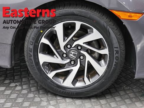 Used 2018 Honda Civic EX image 29