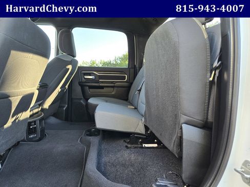 Used 2024 RAM 3500 Big Horn image 28