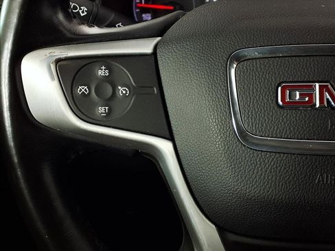 Used 2018 GMC Terrain SLE w/ Driver Convenience Package image 19