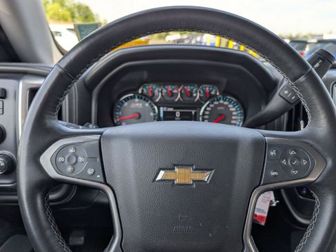 Used 2017 Chevrolet Silverado 1500 LTZ Z71 w/ LTZ Plus Package AWD/4WD image 10