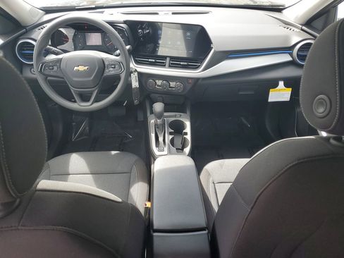 New 2026 Chevrolet Trax LS FWD image 10