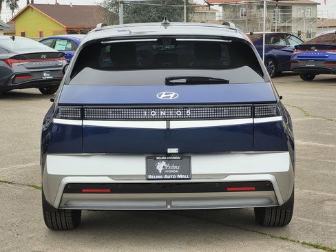 New 2026 Hyundai Ioniq 5 Limited image 5