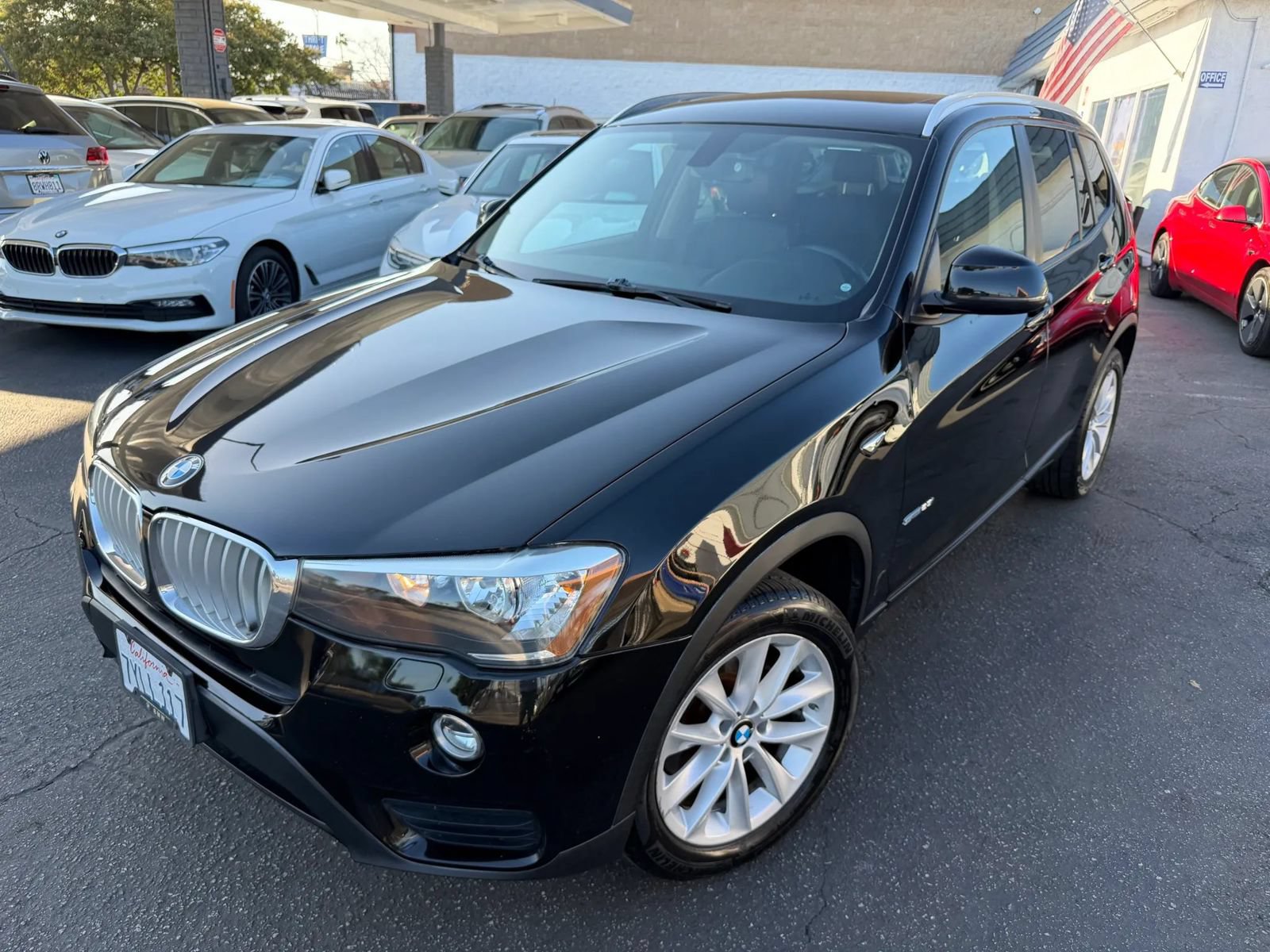 Used 2017 BMW X3 sDrive28i RWD image 2