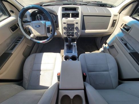 Used 2010 Ford Escape XLT FWD image 24