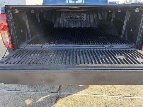 Used 2019 Nissan Frontier SV image 25