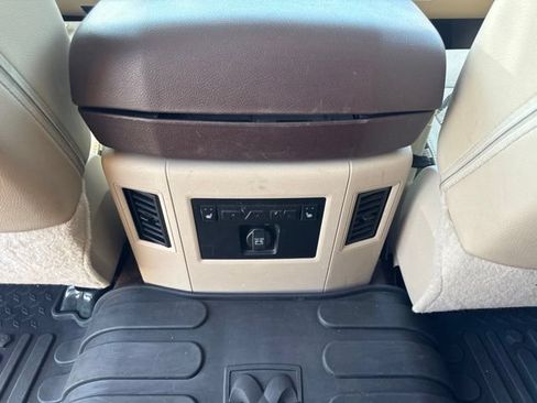 Used 2018 RAM 2500 Laramie w/ Off Road Package AWD/4WD image 10