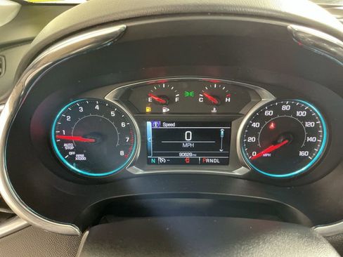 Used 2017 Chevrolet Malibu LT w/ Leather Package FWD image 25