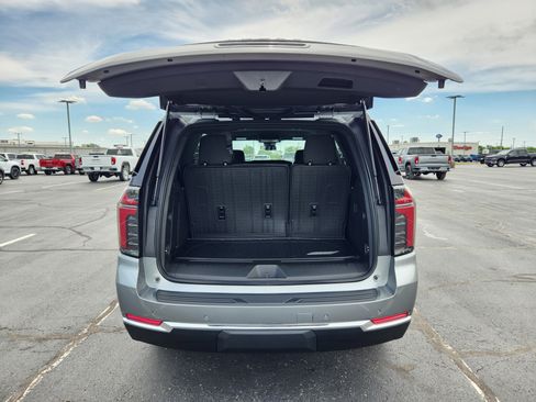 New 2026 Chevrolet Tahoe LS AWD/4WD image 7